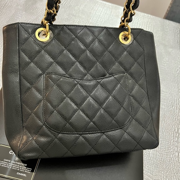 CHANEL Bag. 100% Authentic - Picture 6 of 14